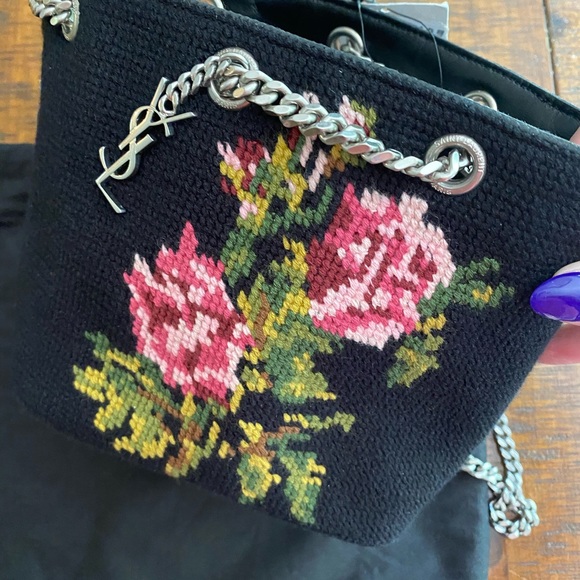 ✨SALE✨YSL Emmanuelle bucket bag, grunge rose ✨SALE✨ - Picture 14 of 16